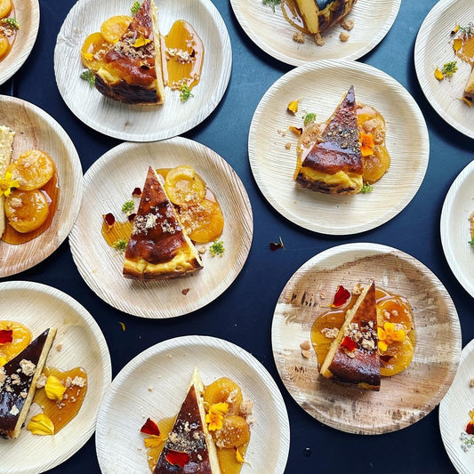 7" (18cm) Round Disposable Palm Leaf Plates - Eco Leaf Products