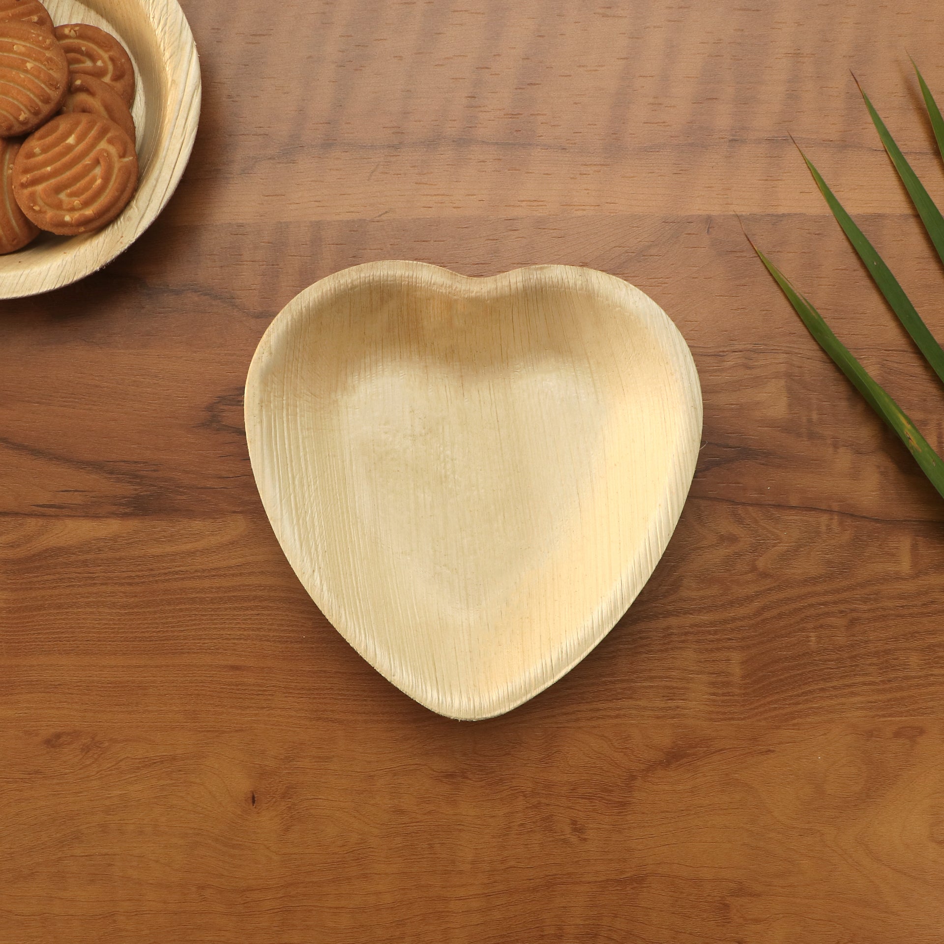 areca palm heart Wholesale Heart Shape Palm Leaf Plate