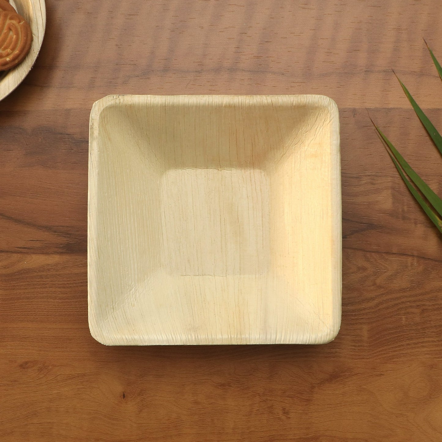 7" / 17.5 cm Square Palm Leaf Bowls - Eco Leaf Products
