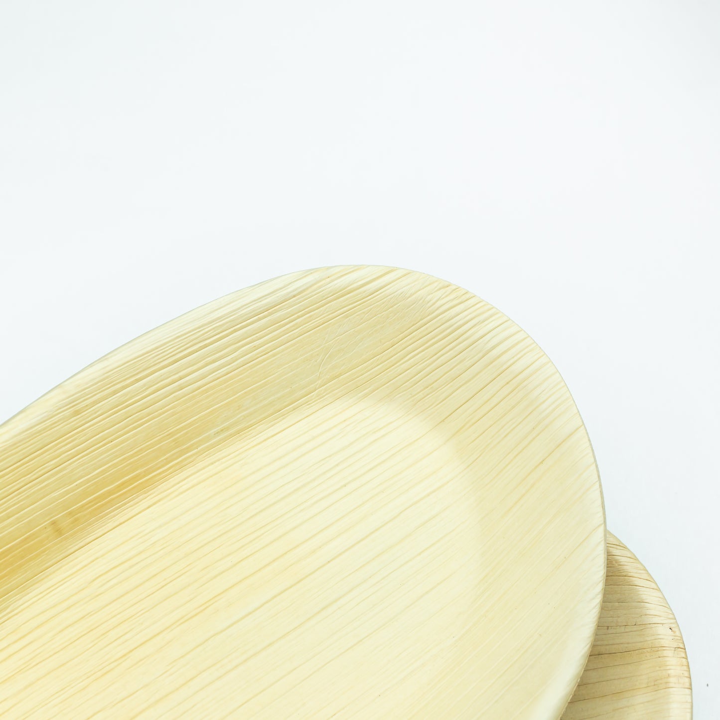 10" x 6.5" - Large Oval Palm Leaf Disposable Plates - Eco Leaf Products